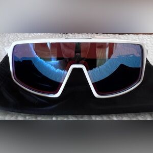 Oakley Men's Oo9406 Sutro Sunglasses white